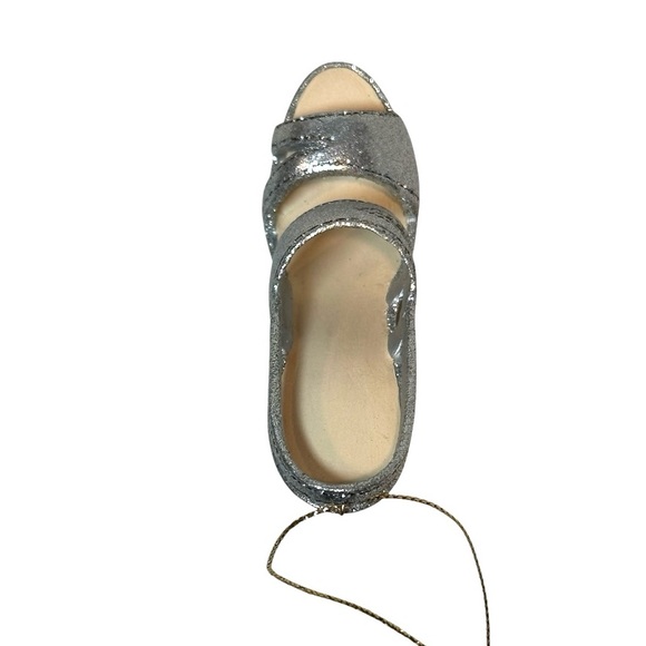 METROPOLITAN MUSEUM OF ART SILVER BANDED SLINGBACK SHOE ORNAMENT 2010 - Picture 5 of 8
